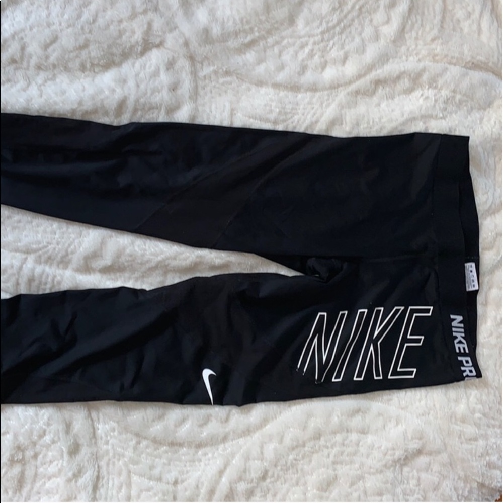 NIKE PRO LEGGINGS